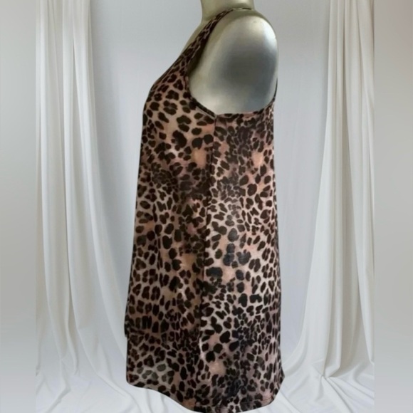 FREE ✅Leopard Print Sleeveless Top - Picture 2 of 12